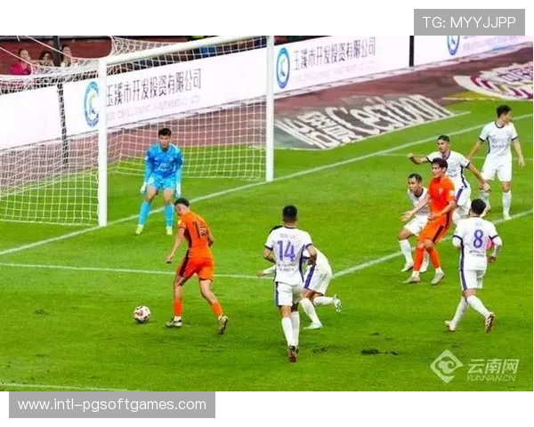 河南队1-1云南玉昆，尹鸿博退役战温情谢幕